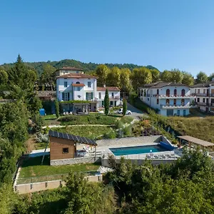 Pavone , Coreglia Antelminelli Italy